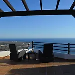 Stunning Villa With Beautiful Views And Private Pool