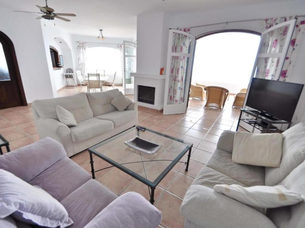 Stunning With Beautiful Views And Private Pool Villa Granada